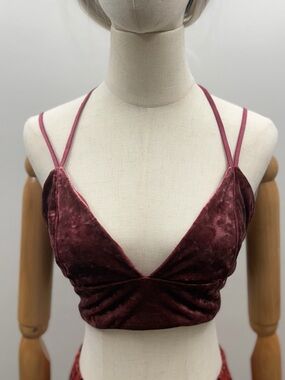 Honey Punch Velvet Bralette Top Women’s Size XS Burgundy Strappy Back Crop Y2K